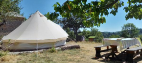Hotels in Chalencon